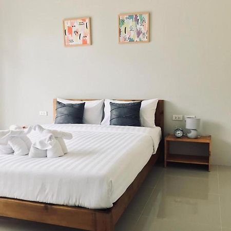 Snooze Inn Phuket - Free Shuttle To Bang Rong Pier Pa Khlok Luaran gambar