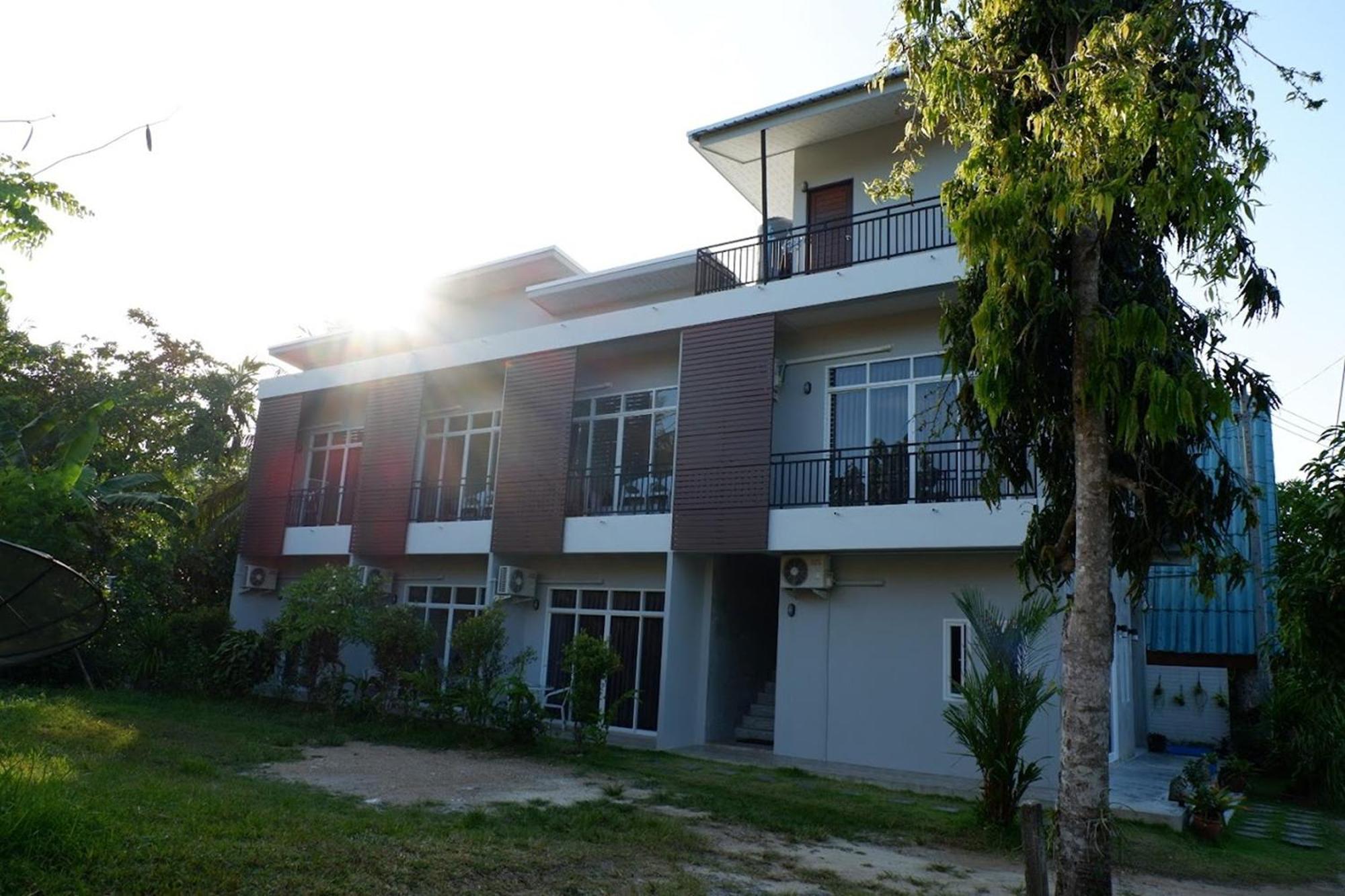 Snooze Inn Phuket - Free Shuttle To Bang Rong Pier Pa Khlok Luaran gambar